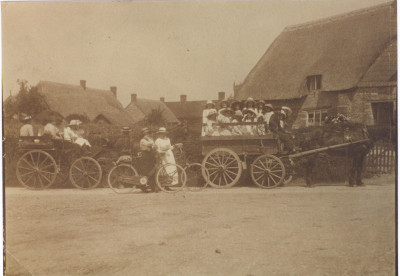 Kingsbury Girls Friendly Society 1912