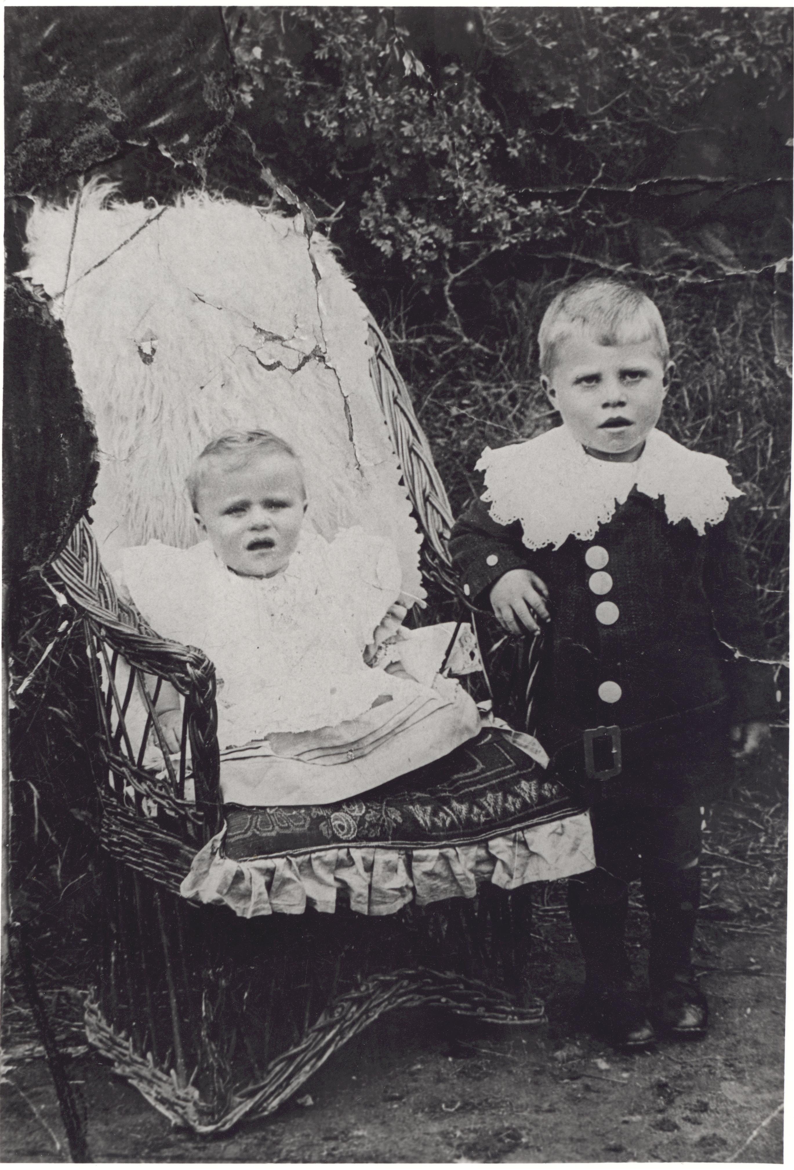 Douglas & Rufus Male 1906