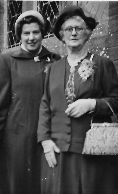 Two women Male Family Australian visit.