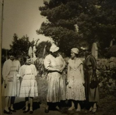 Women & girls at East Lambrook Church, Church Lane