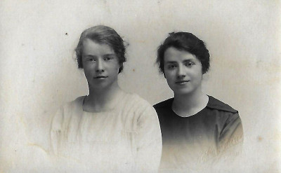 Two Duck sisters - Sarah Ann and Bertha Lilian