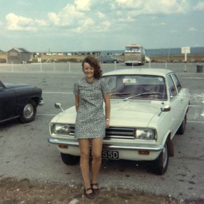 Doreen as teenager at seaside.