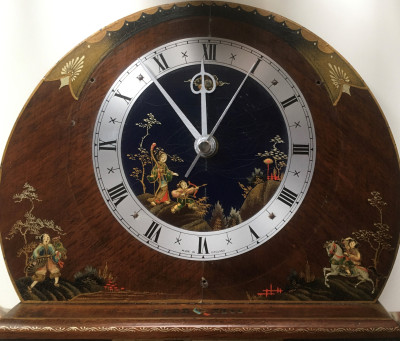 Eves Clock