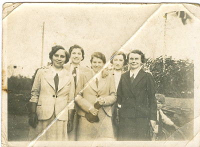 Group of Women WW2 support