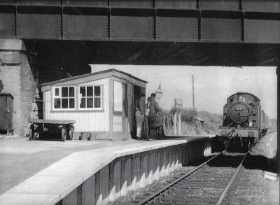 Thorney Halt Railway Station