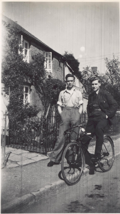 Two men at Sunnyside April 1949