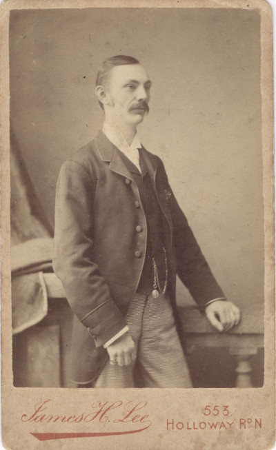 George Reed London studio photo.