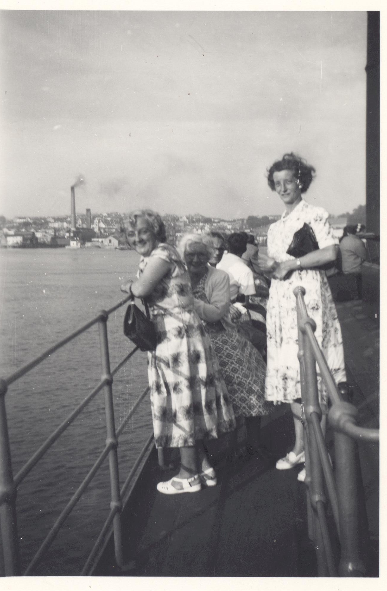 Beatrice, Millicent Reed and Emily Chamberlain