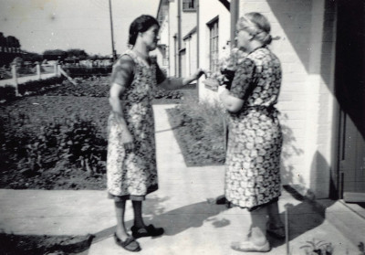 The Avenue with Beatrice Reed on doorstep.