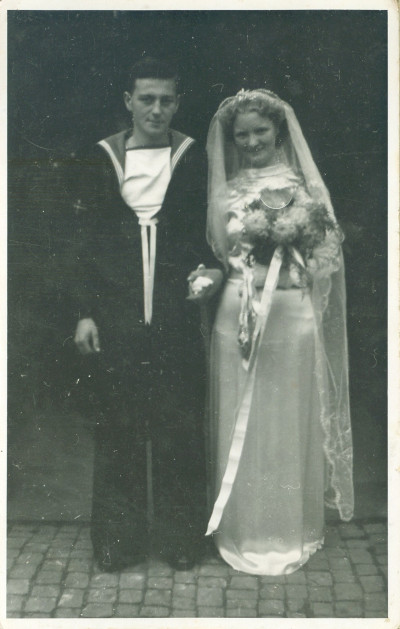 Wedding Couple - Best Family