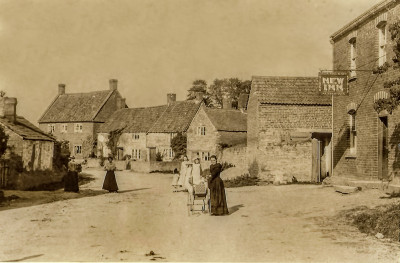 Street Scene showing the New Inn