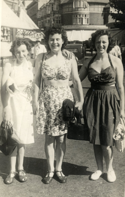 Iris Savidge and friends
