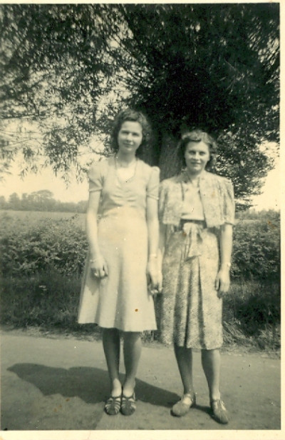 Clarice Satherley left  Edna Harvey right.