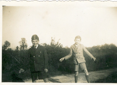 Leonard Bluck & John Satherley.