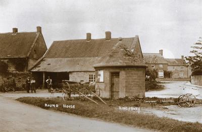 Smithy and Round House Kingsbury Episcopi
