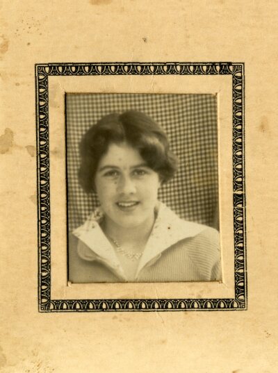 KC 727 Pamela Townsend Aged 15 years.