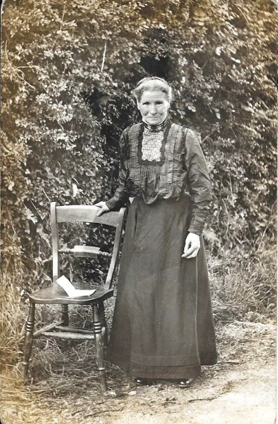 Harriet Walden with a letter