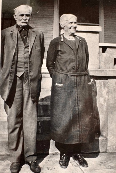 Thomas and Anna Quantic