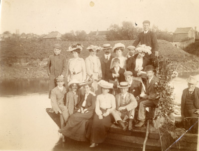 Younger Bradford family members on coal barge on River Parrett