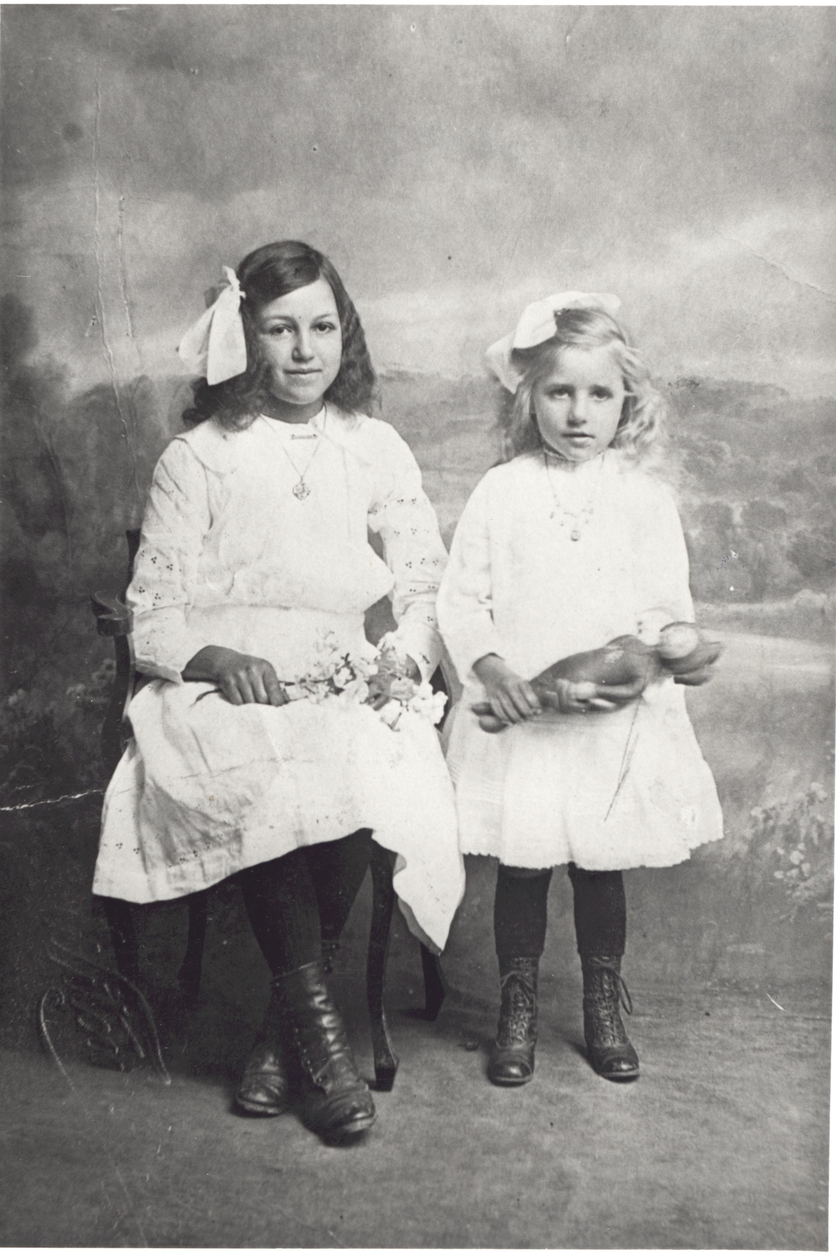 Eva Barrett & Ida Talbot studio image